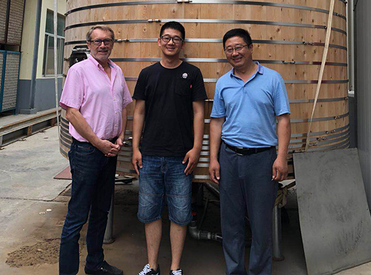 法国客户来公司考察！